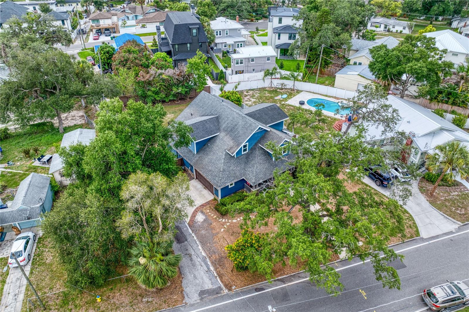 RIDGEWOOD PARK - Residential