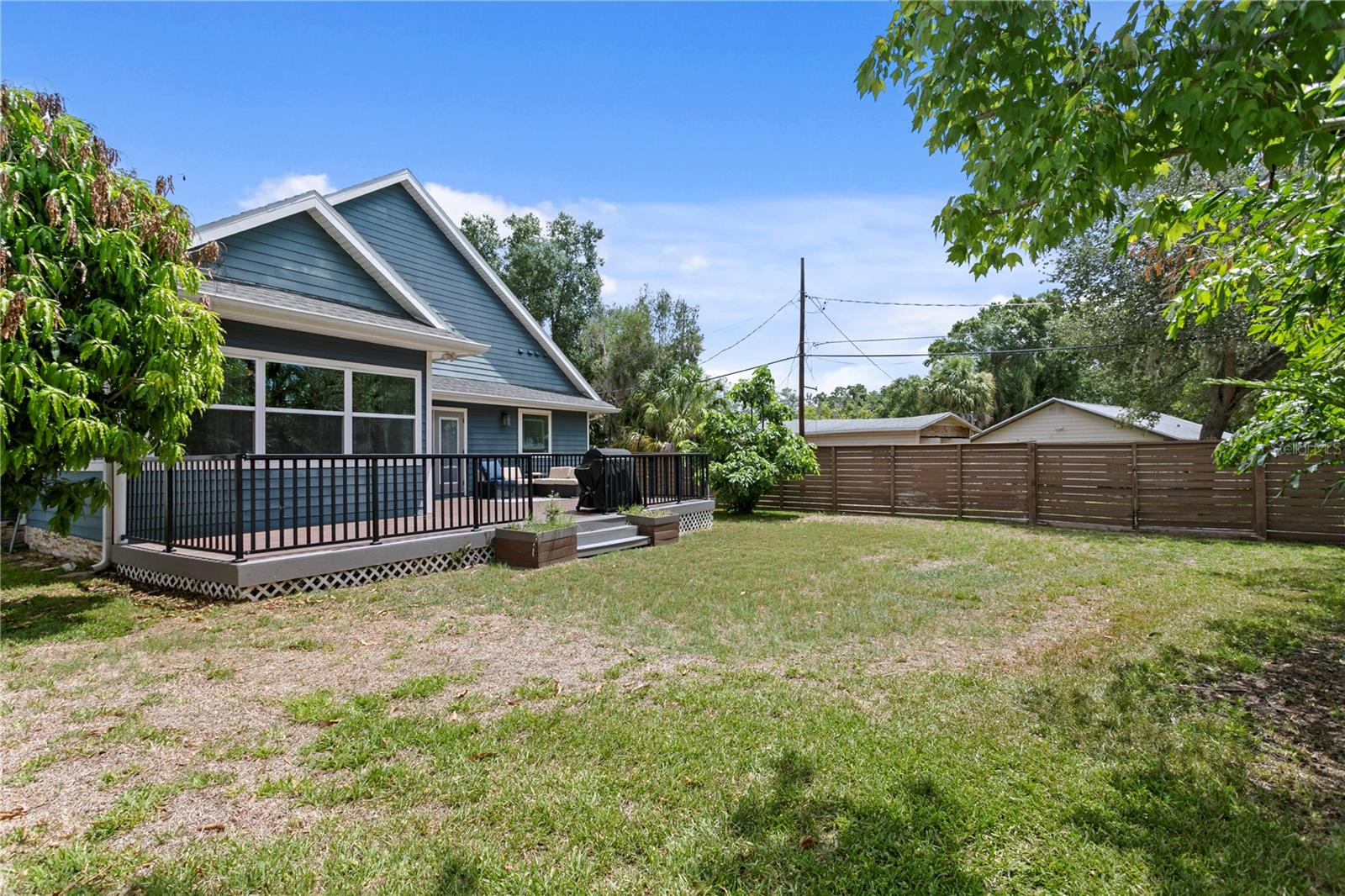 RIDGEWOOD PARK - Residential