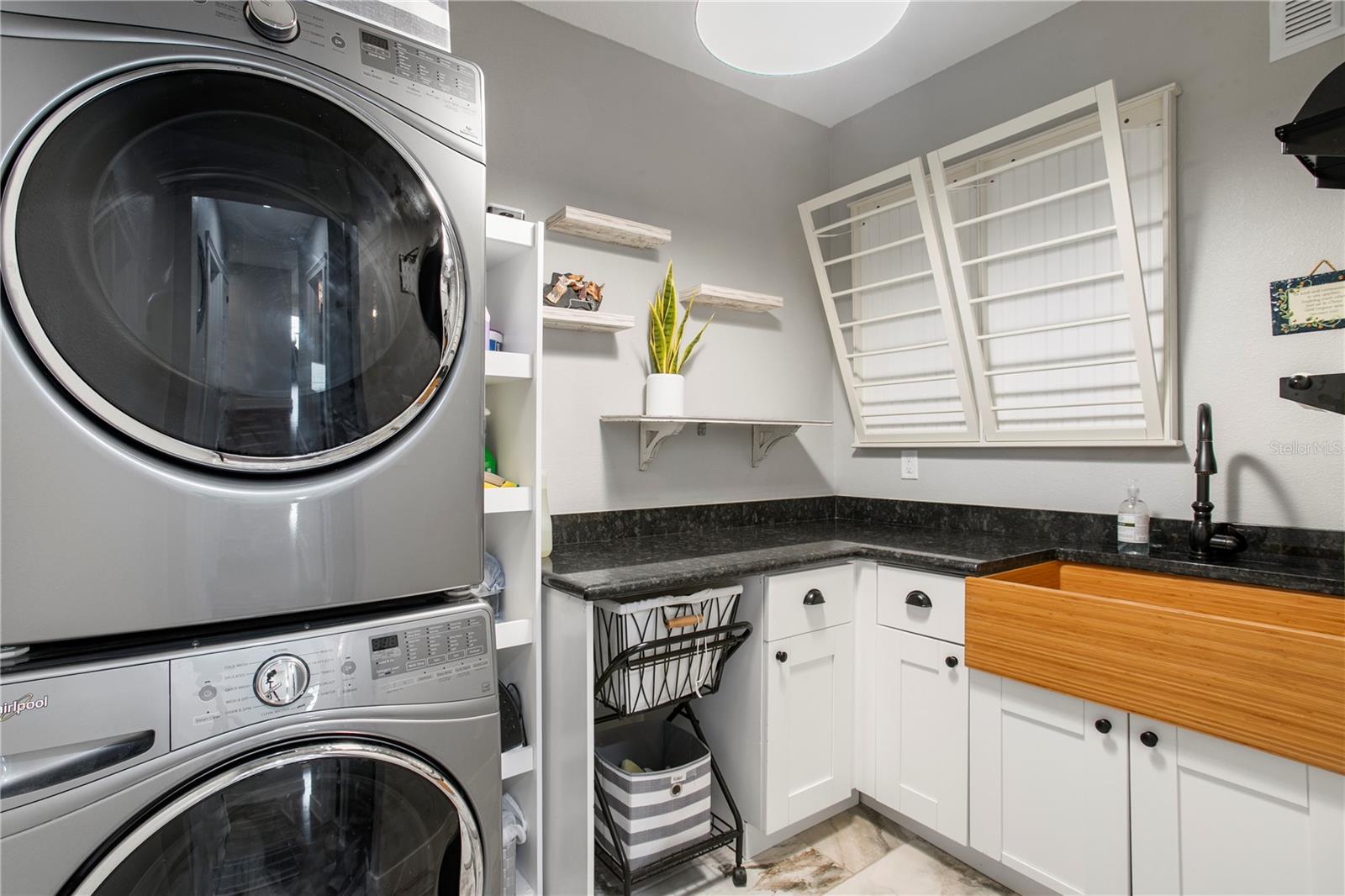 RIDGEWOOD PARK - Residential