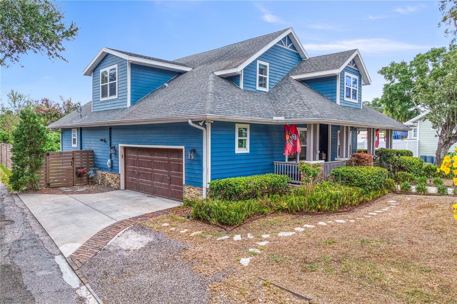 RIDGEWOOD PARK - Residential