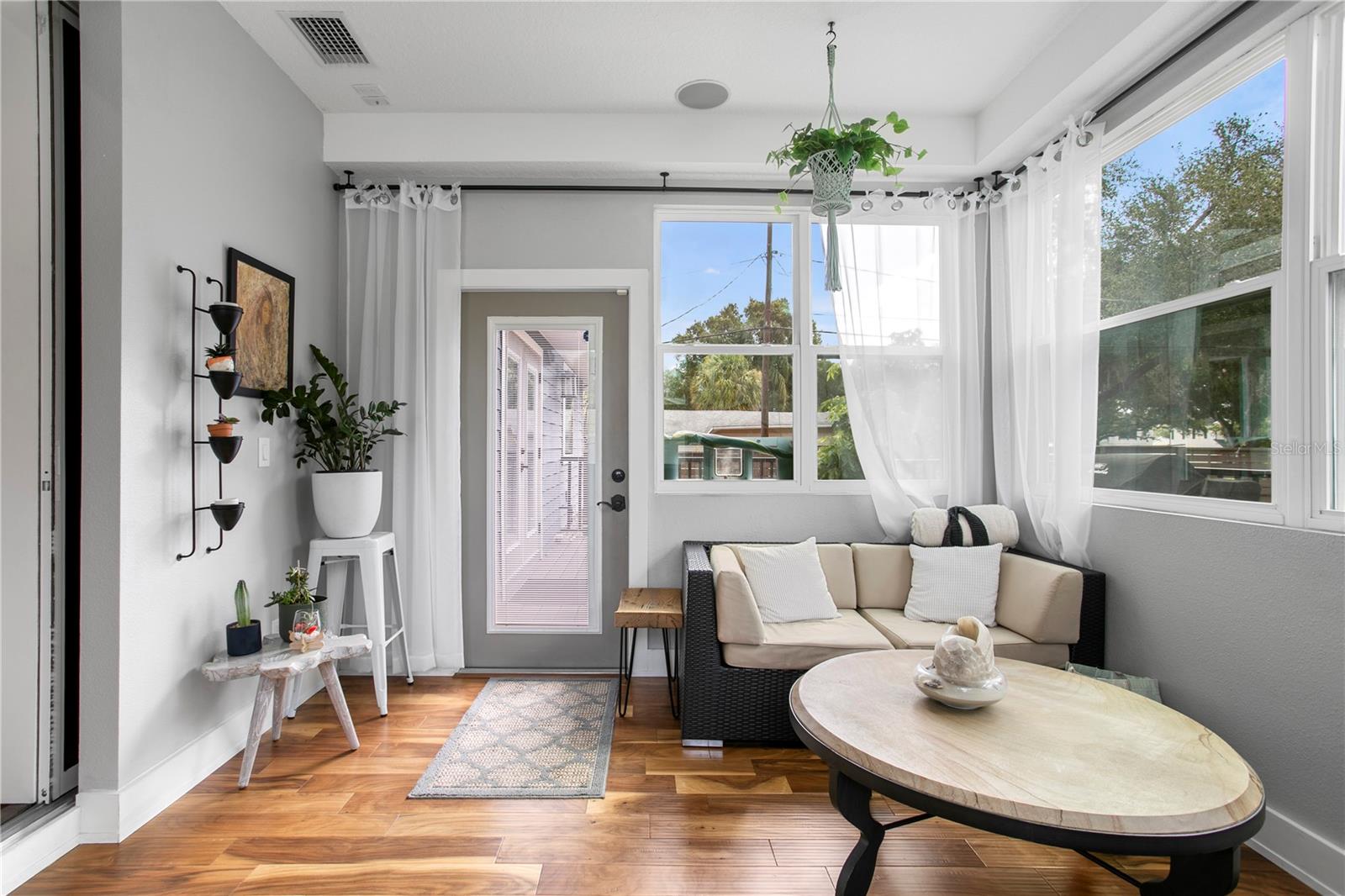 RIDGEWOOD PARK - Residential