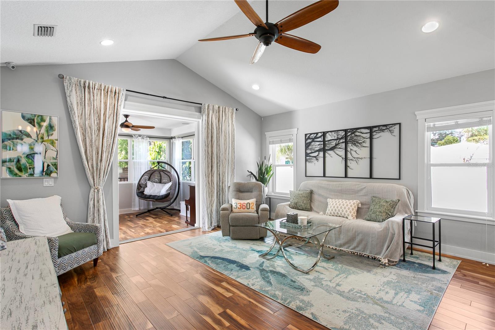 RIDGEWOOD PARK - Residential