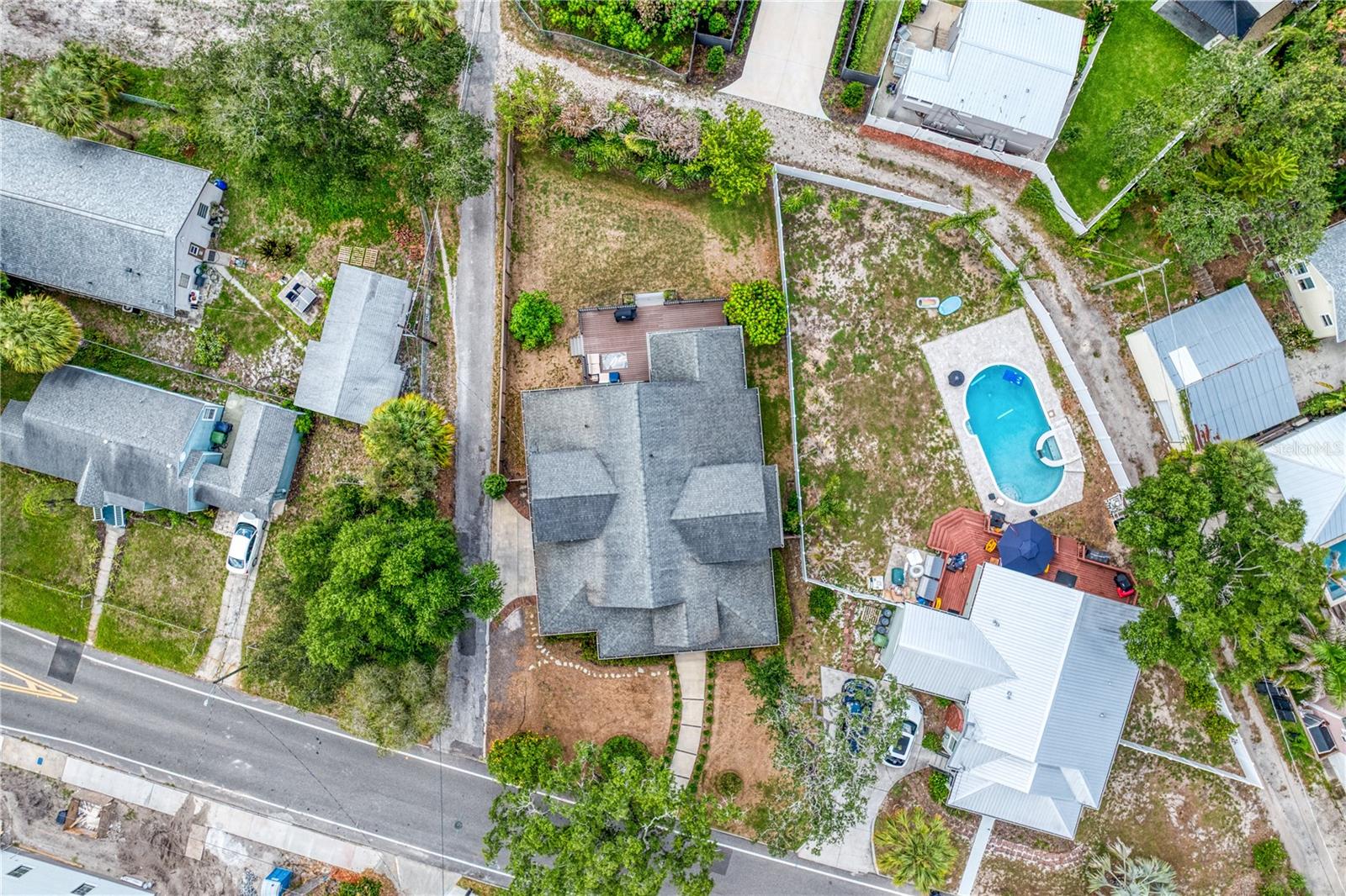 RIDGEWOOD PARK - Residential