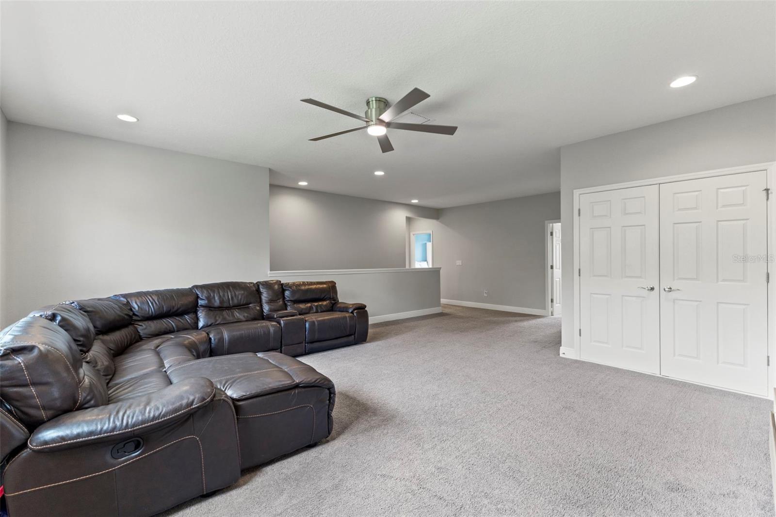 FISHHAWK RANCH WEST - Residential