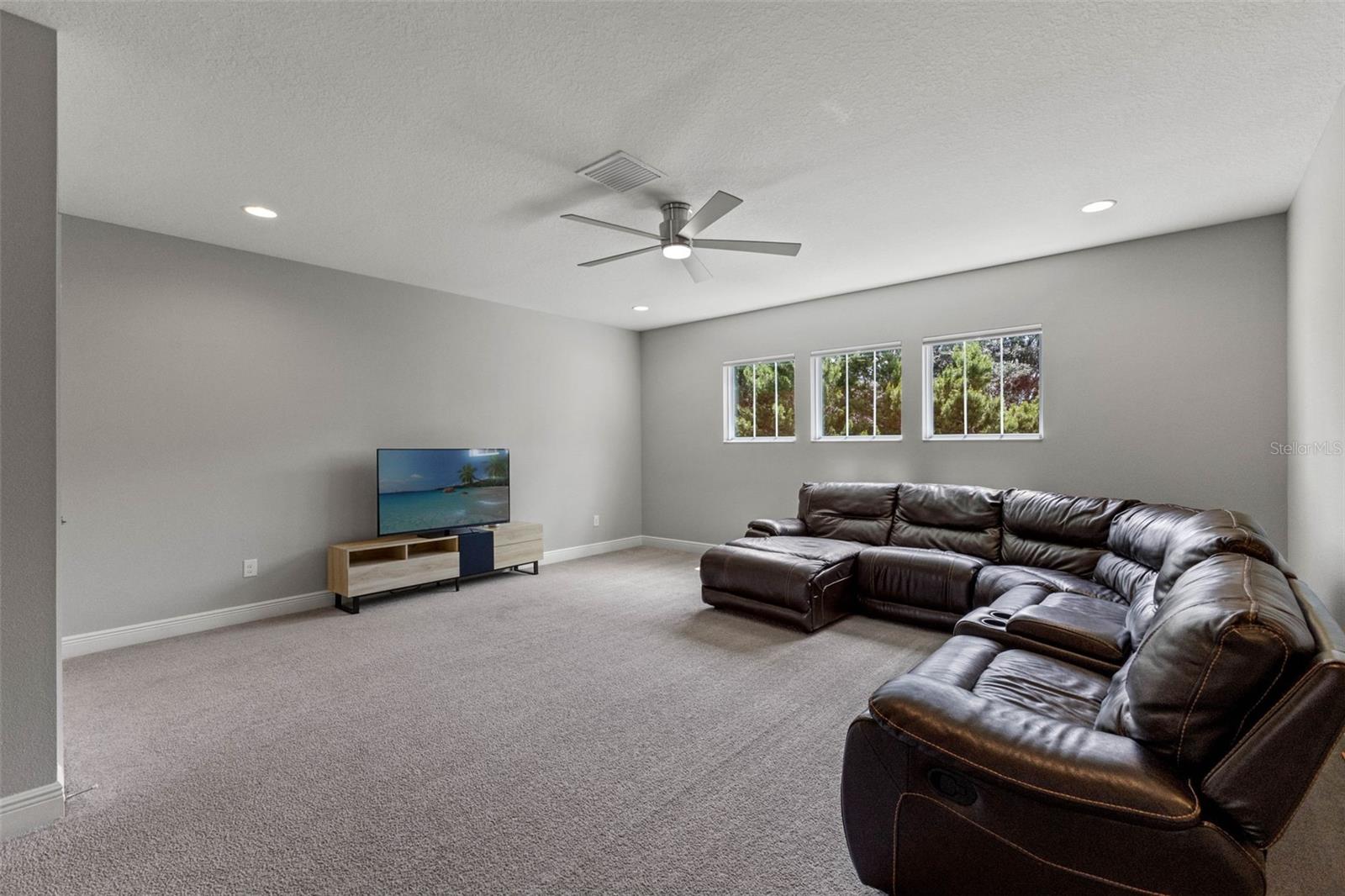 FISHHAWK RANCH WEST - Residential