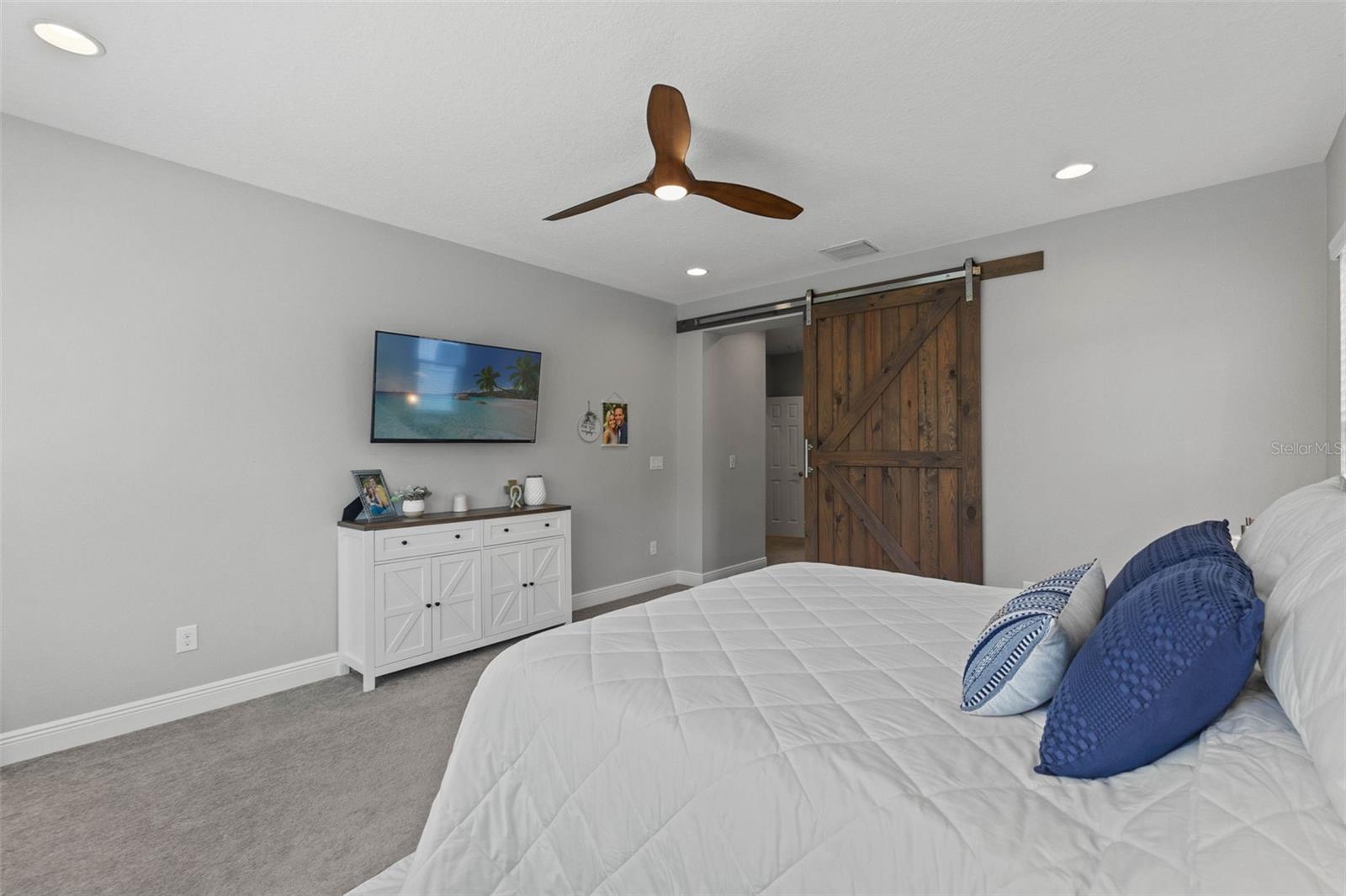 FISHHAWK RANCH WEST - Residential