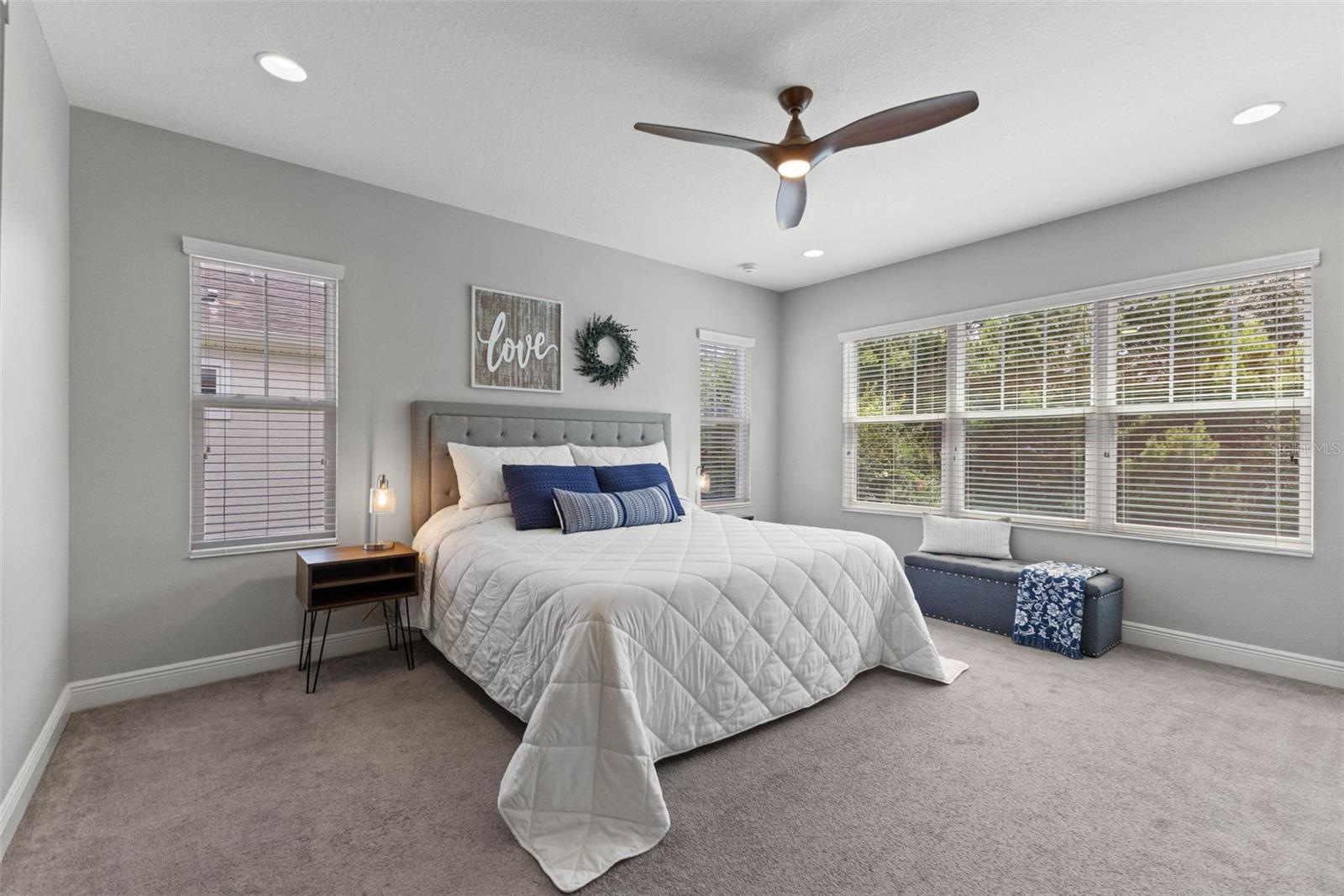 FISHHAWK RANCH WEST - Residential