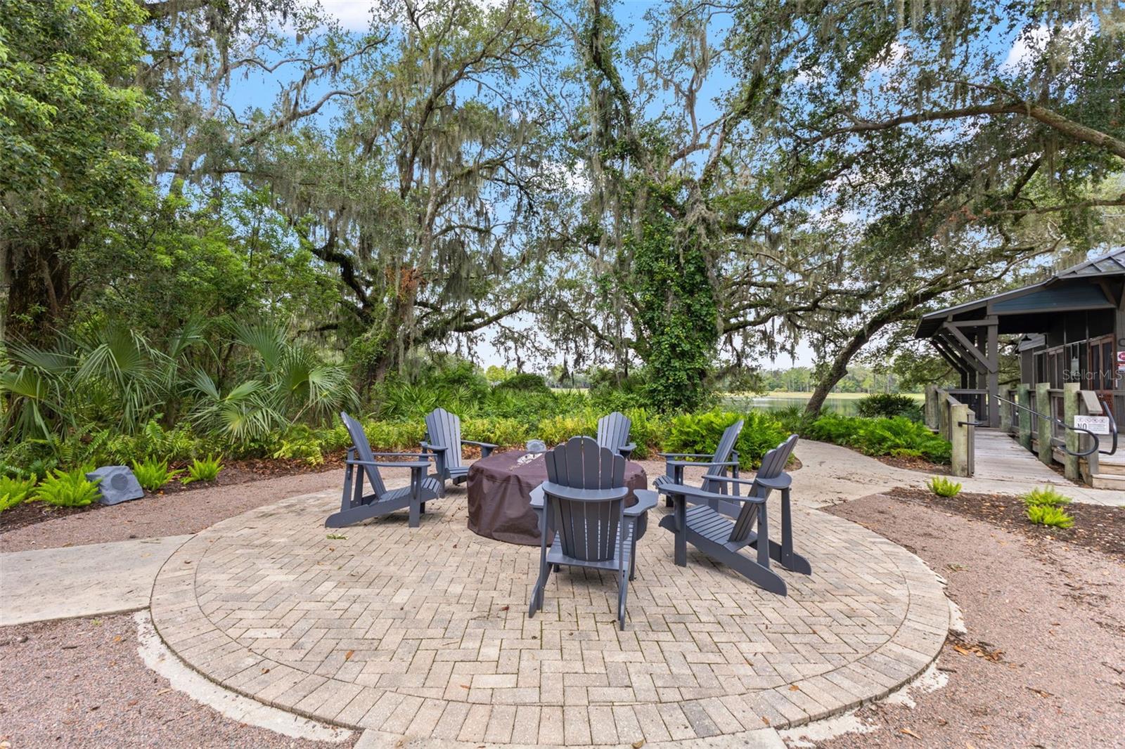 FISHHAWK RANCH WEST - Residential