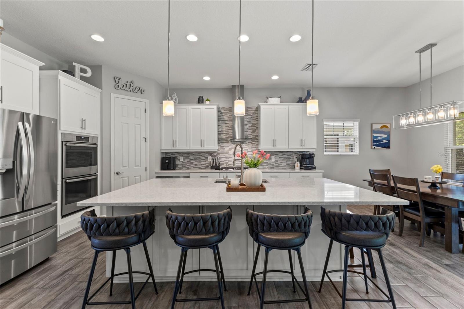 FISHHAWK RANCH WEST - Residential