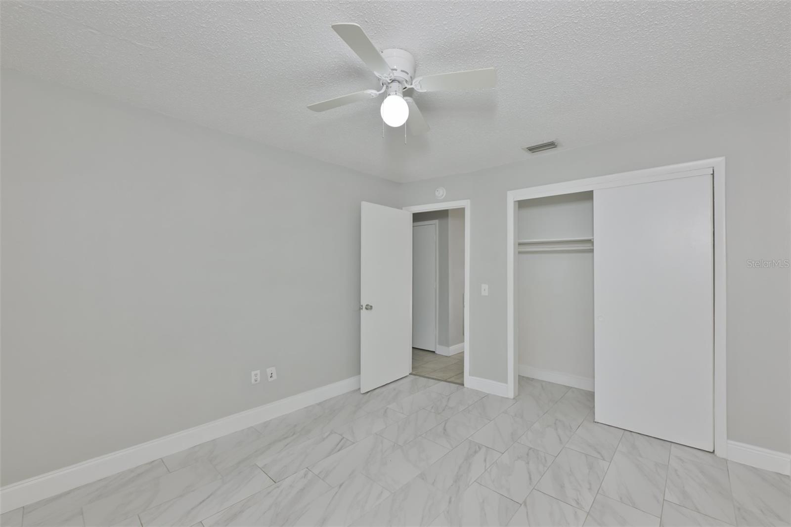 HIGH POINT - Residential Lease