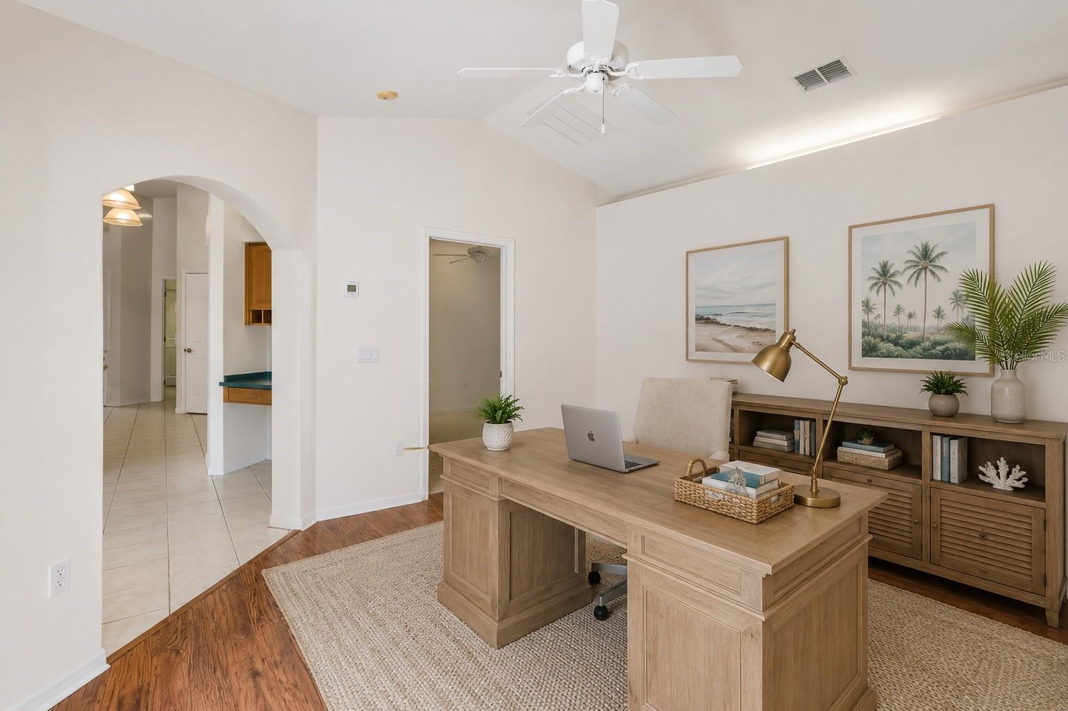 SPRING HILL - Residential