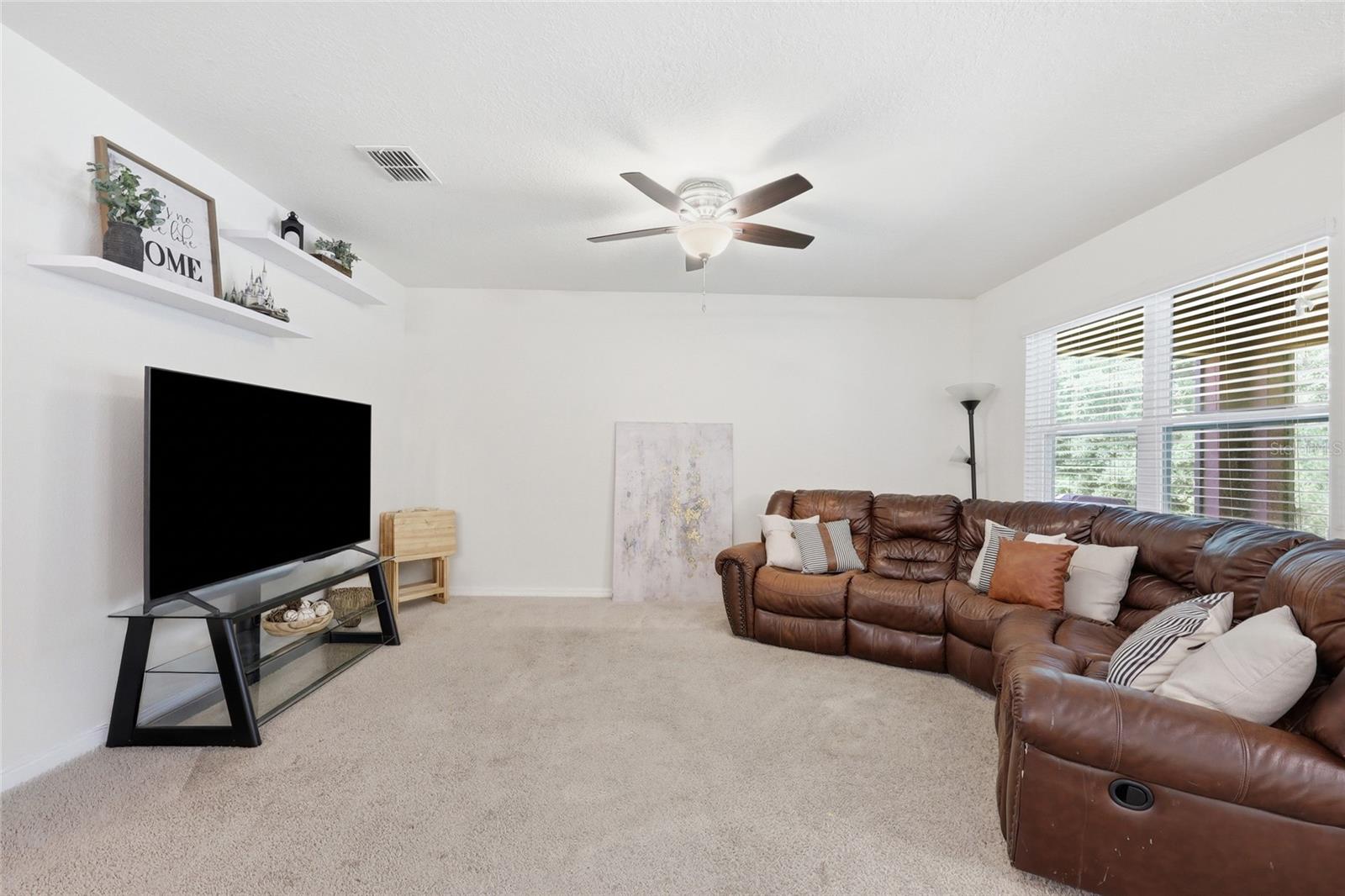 TRAFALGAR VILLAGE PH 3 - Residential