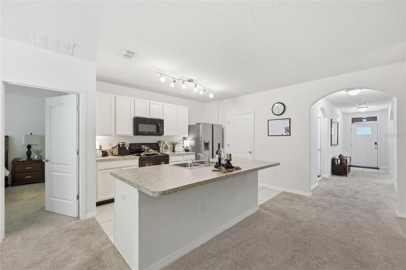 TRAFALGAR VILLAGE PH 3 - Residential