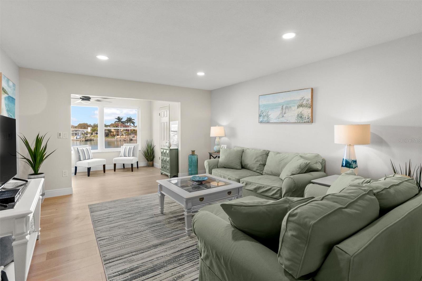 TOWN SHORES OF GULFPORT - Residential