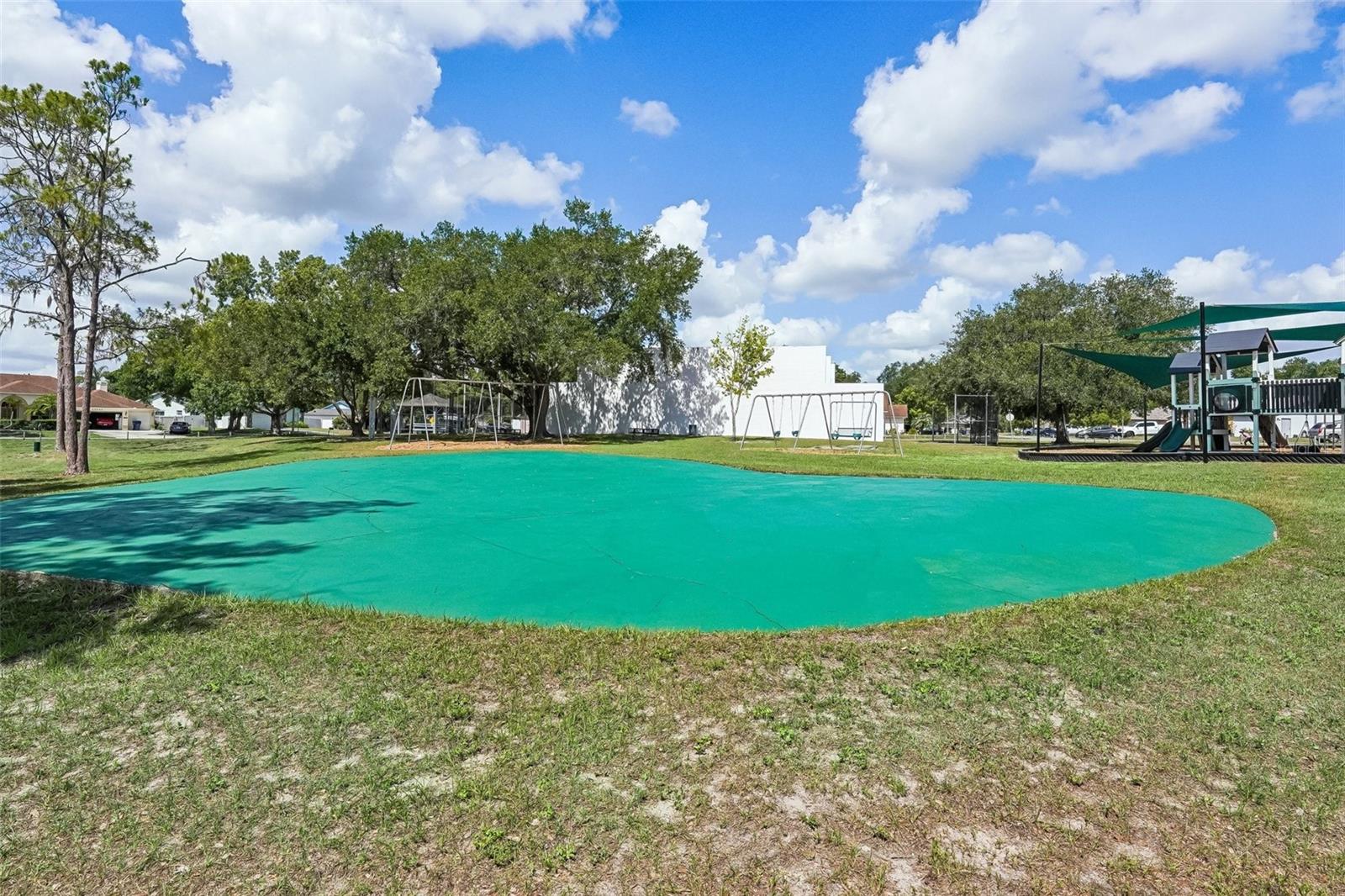 LAKE PADGETT ESTATES EAST - Residential