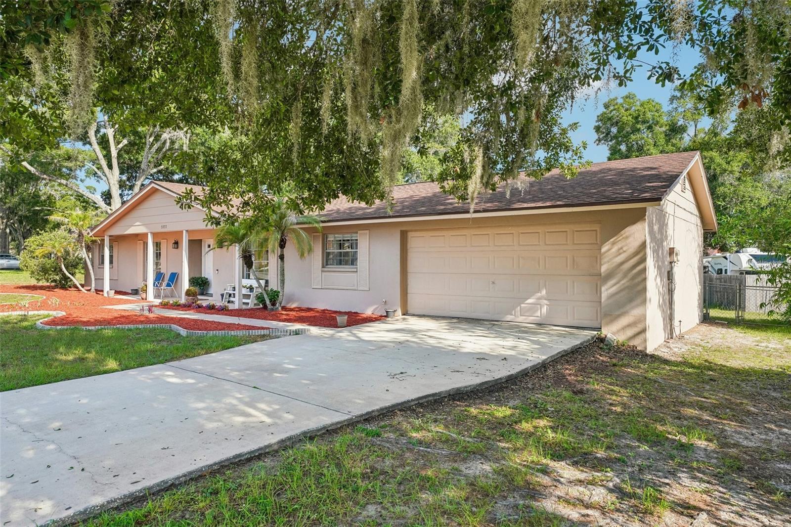 LAKE PADGETT ESTATES EAST - Residential