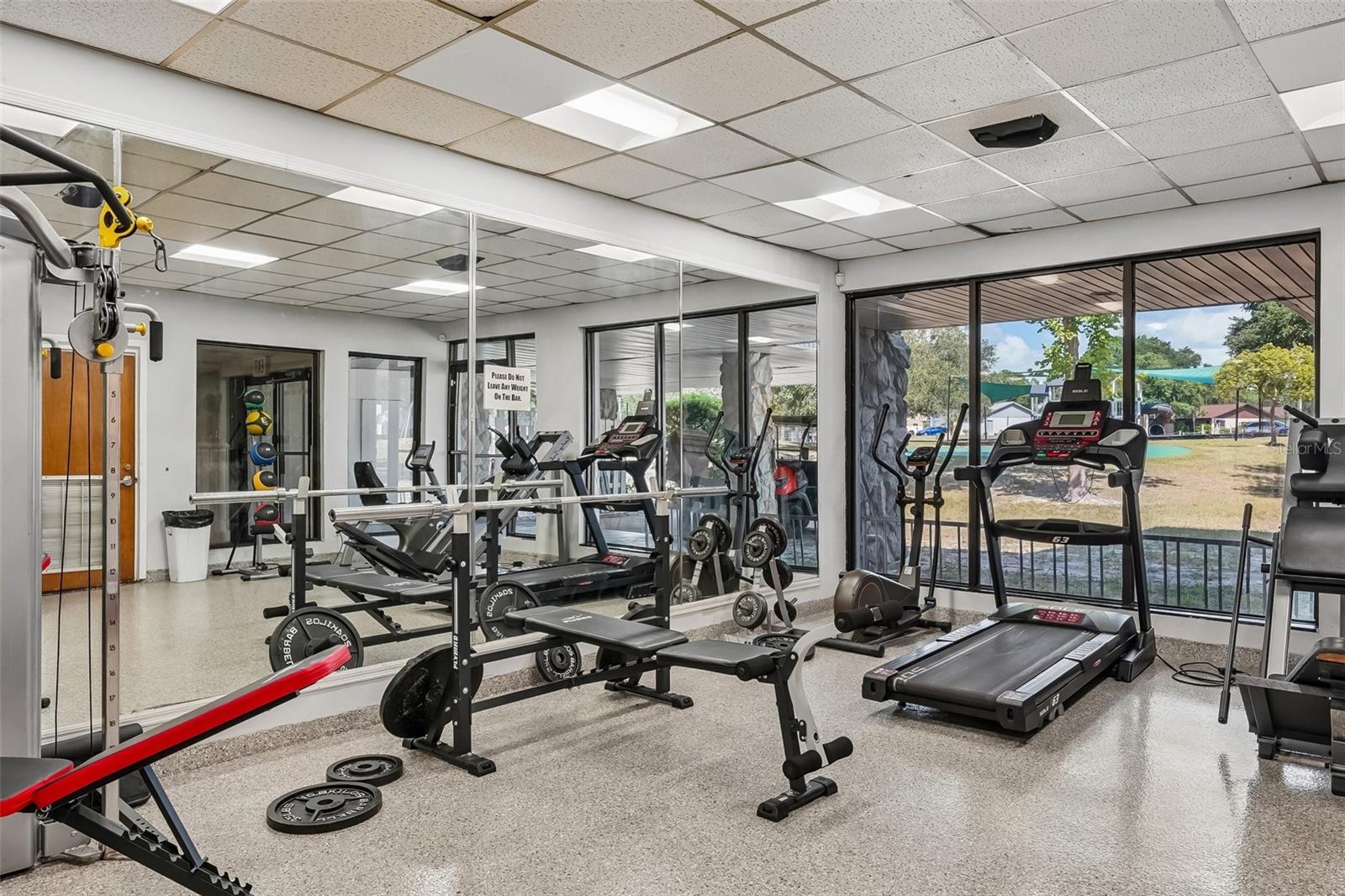 LAKE PADGETT ESTATES EAST - Residential