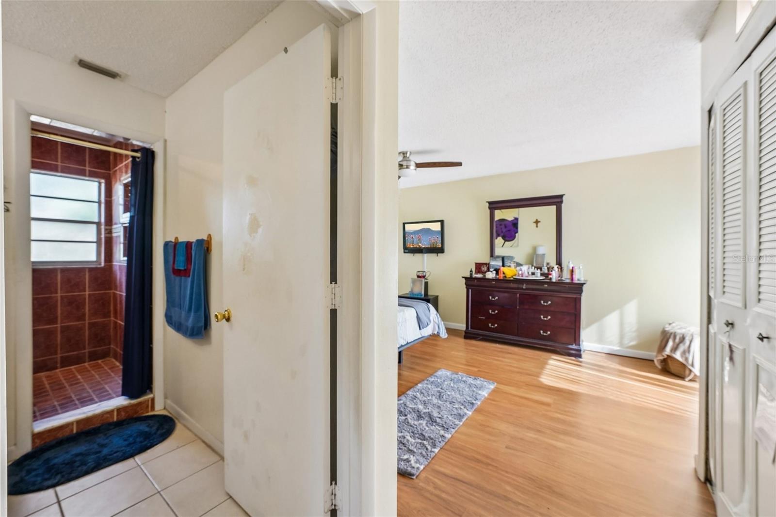 LAKE PADGETT ESTATES EAST - Residential