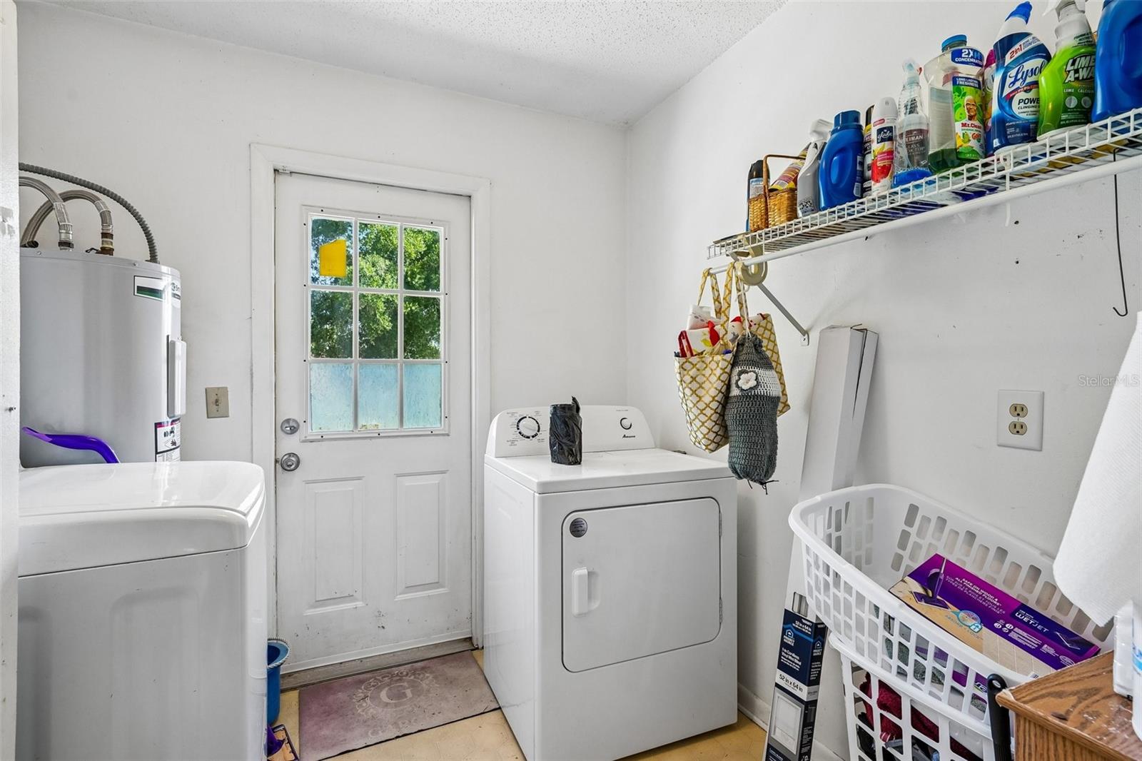 LAKE PADGETT ESTATES EAST - Residential