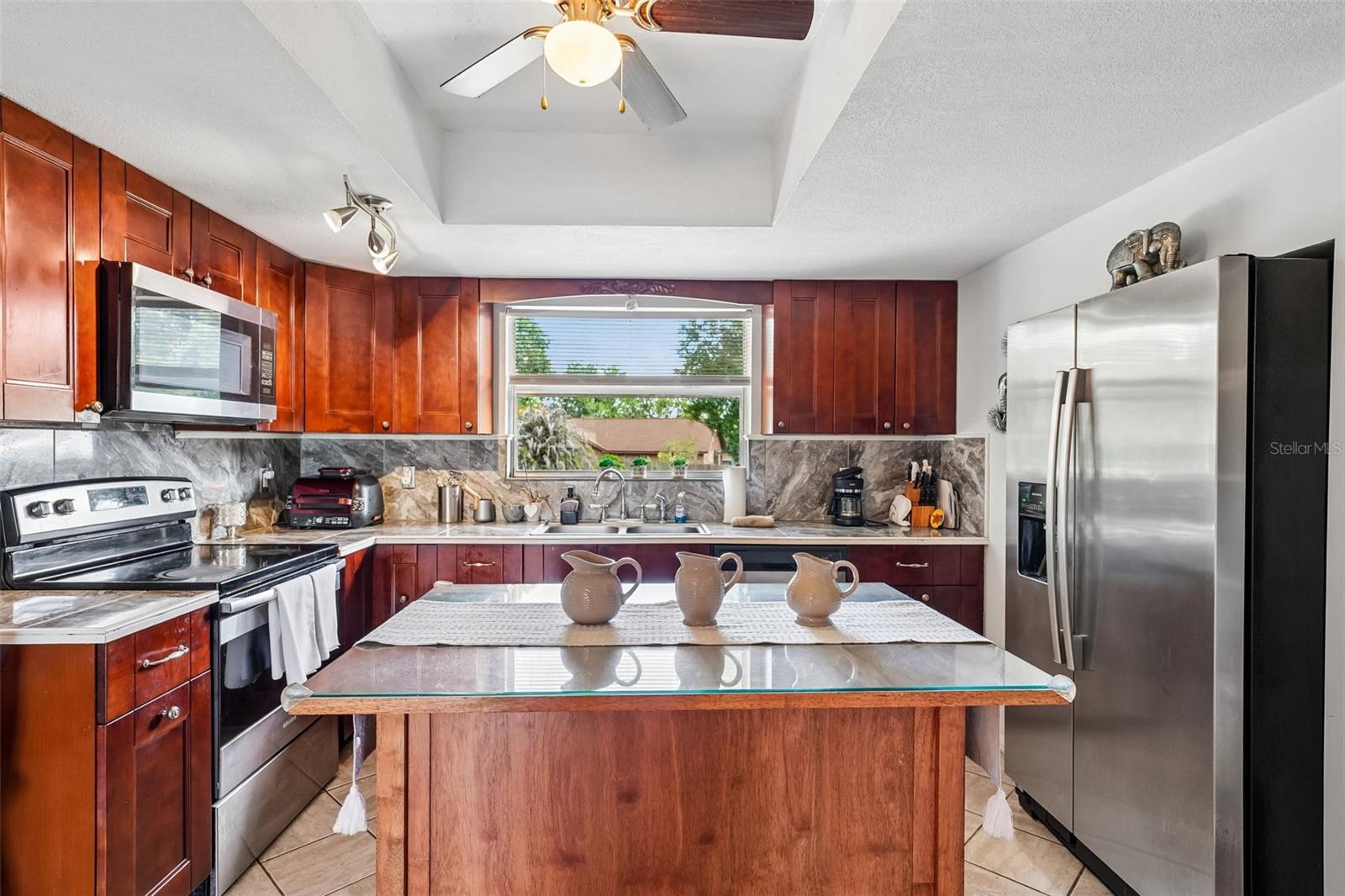 LAKE PADGETT ESTATES EAST - Residential