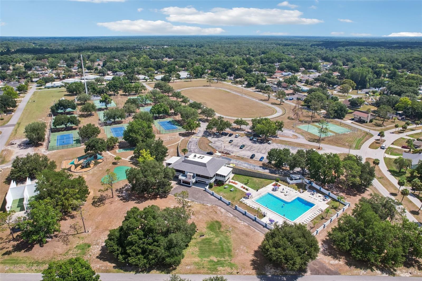 LAKE PADGETT ESTATES EAST - Residential