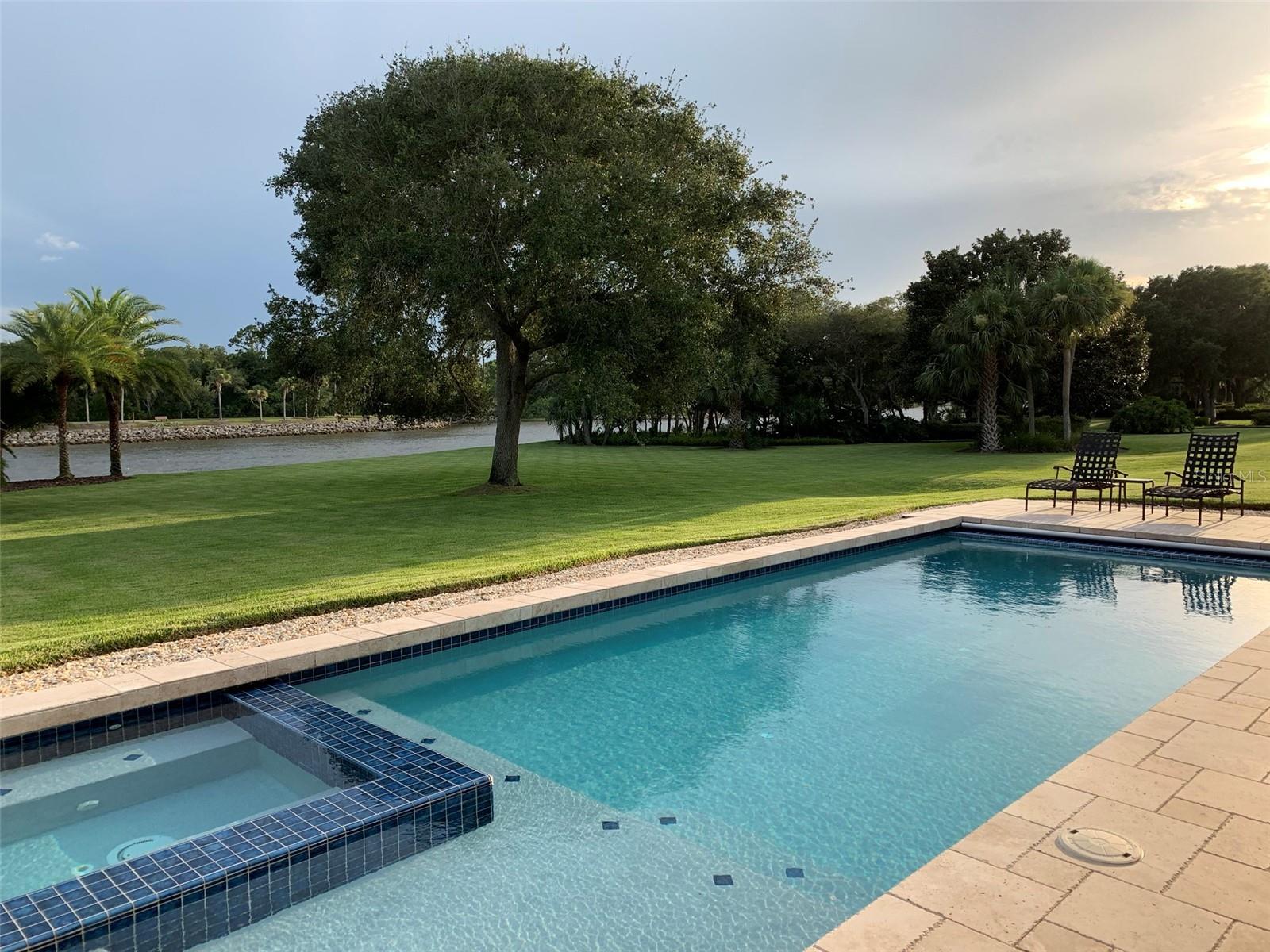 ISLAND ESTATES SUB - Residential