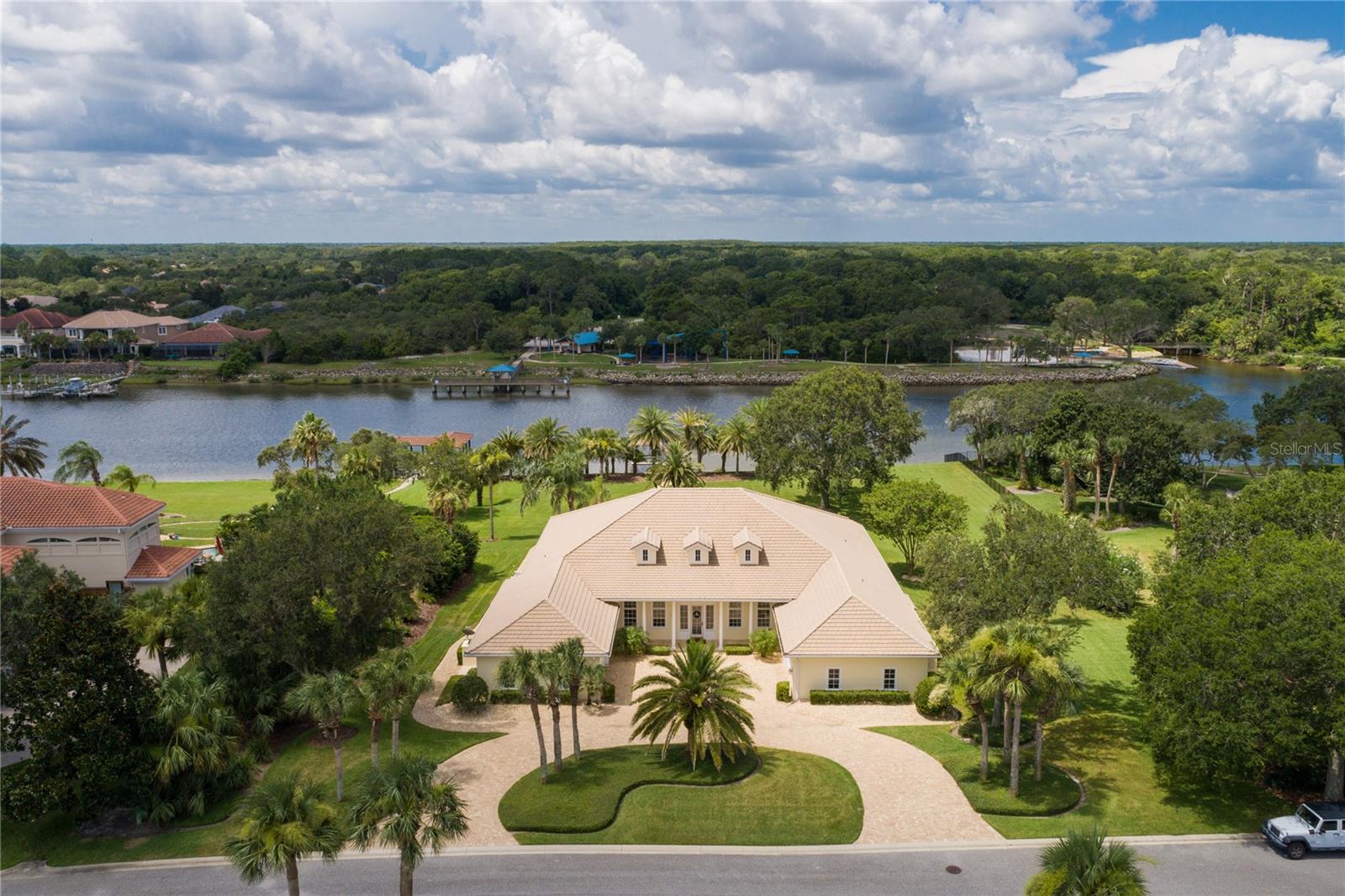 ISLAND ESTATES SUB - Residential