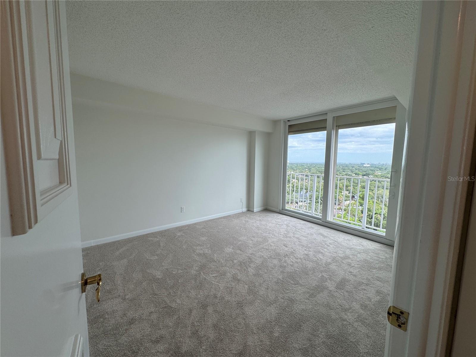 BAYSHORE DIPLOMAT A CONDOMINIUM - Residential Lease
