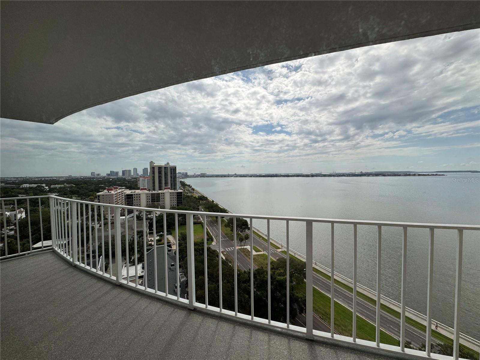 BAYSHORE DIPLOMAT A CONDOMINIUM - Residential Lease