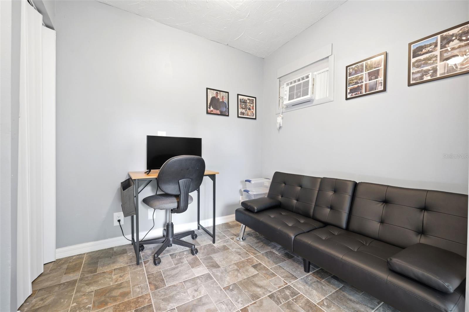 RIVERDALE SEC 1 - Residential