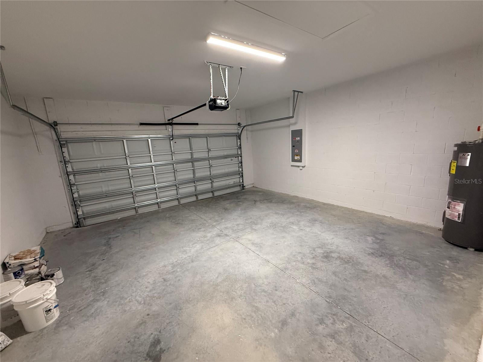 PORT CHARLOTTE SUB 08 - Residential Lease