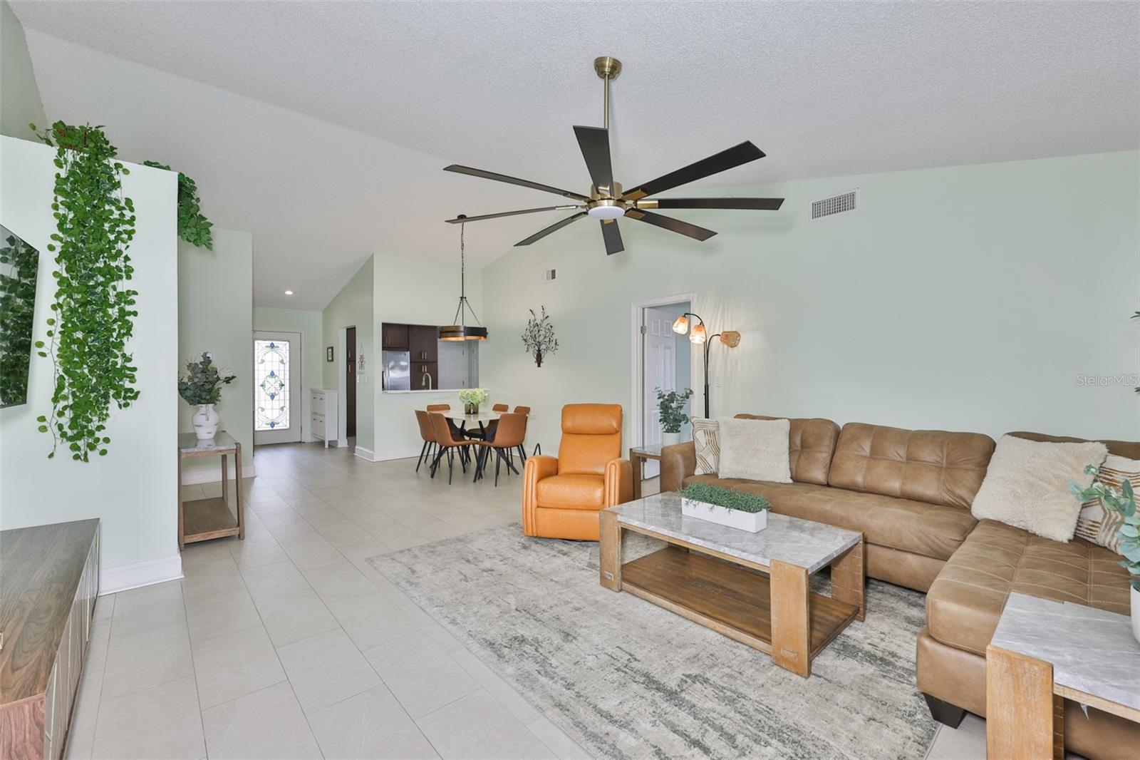 FAWN RIDGE VILLAGE D UN 2 - Residential