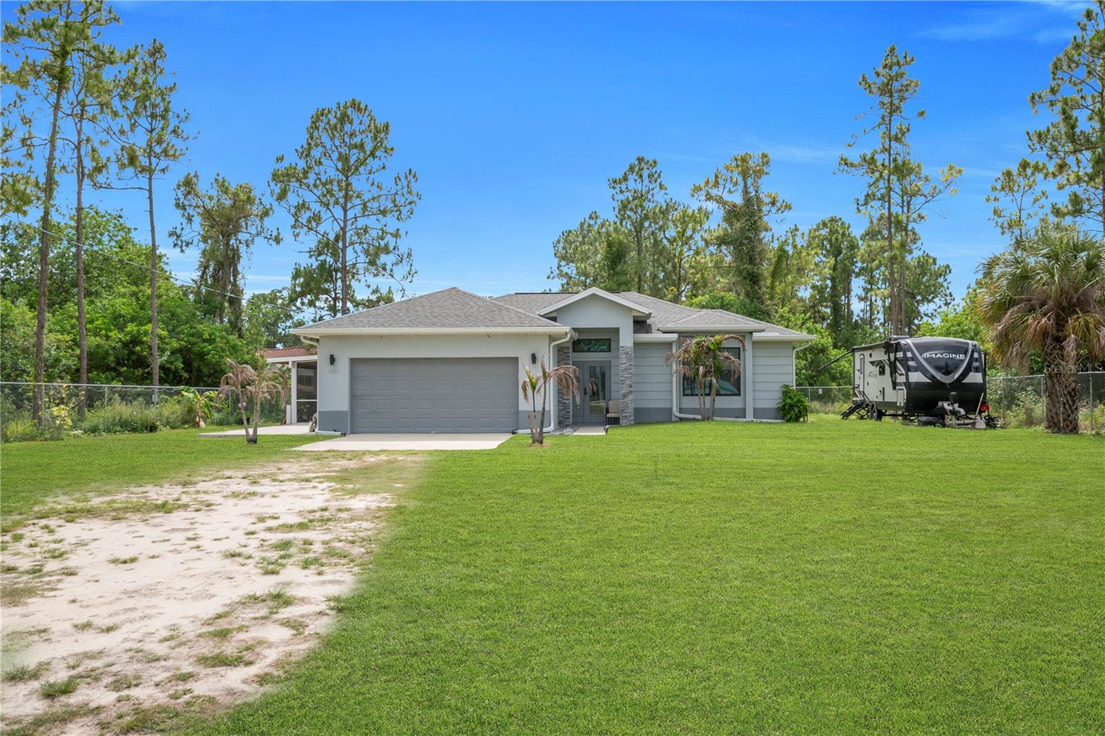 LEHIGH ACRES SEC 01 44 27 UNITS 01 06 & 10 12 - Residential