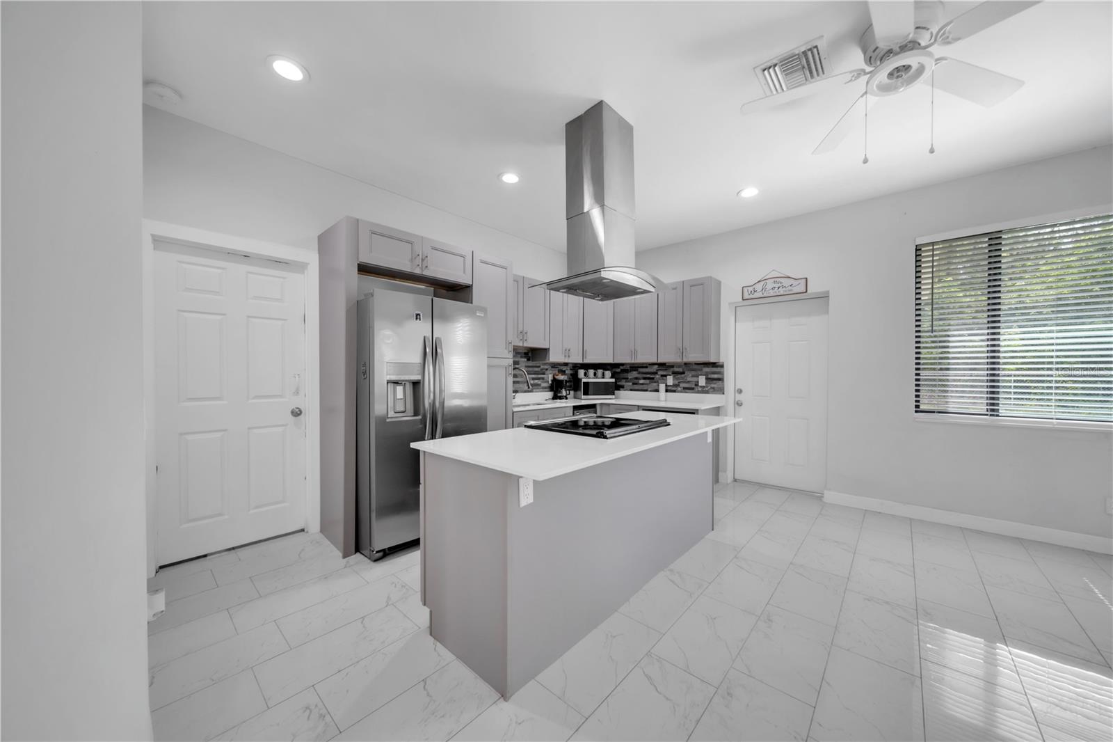 LEHIGH ACRES SEC 01 44 27 UNITS 01 06 & 10 12 - Residential
