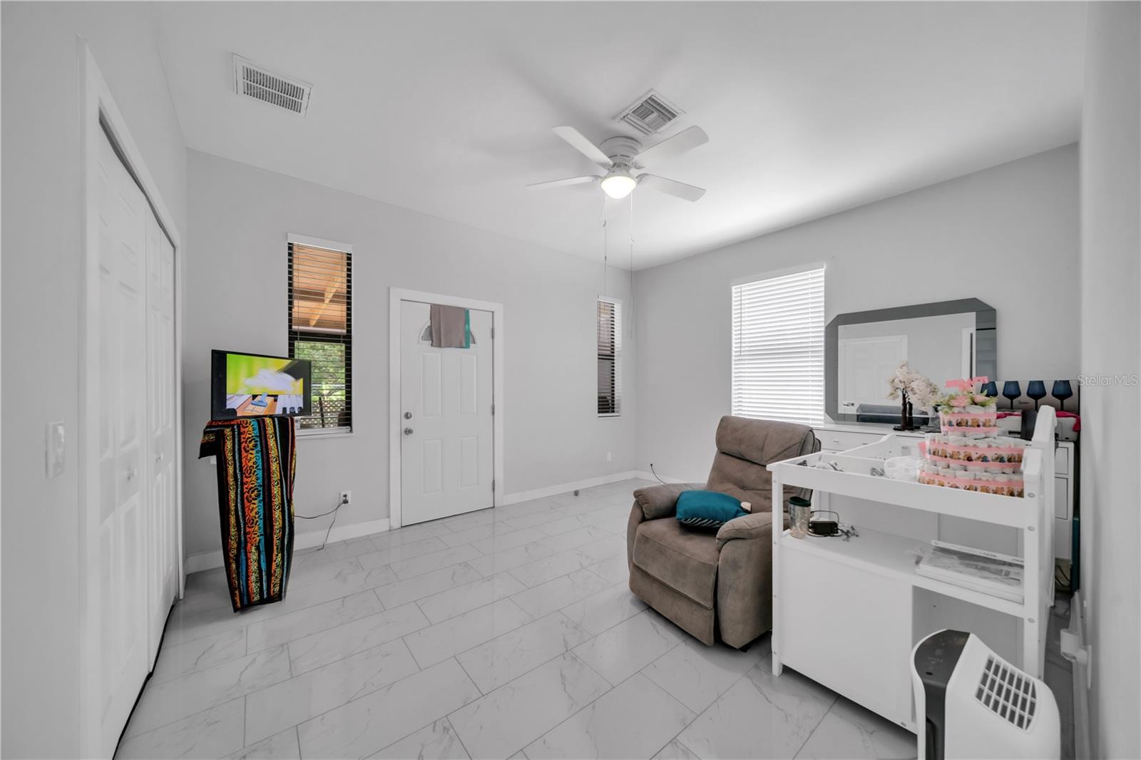 LEHIGH ACRES SEC 01 44 27 UNITS 01 06 & 10 12 - Residential