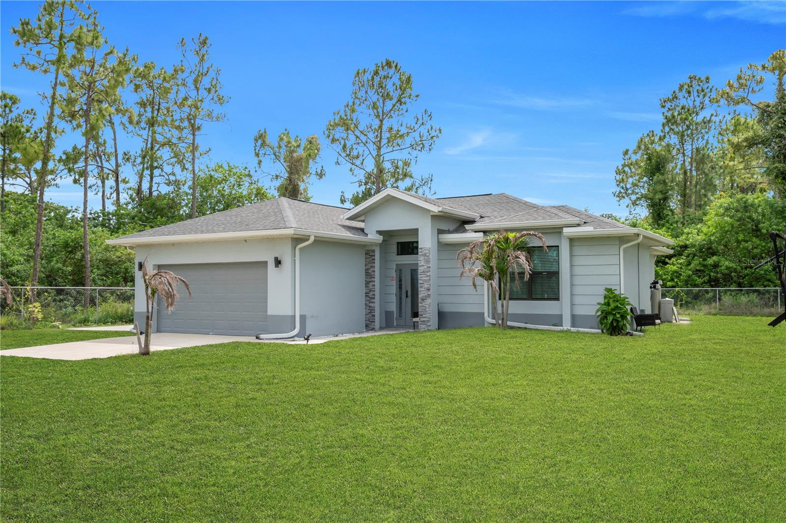 LEHIGH ACRES SEC 01 44 27 UNITS 01 06 & 10 12 - Residential