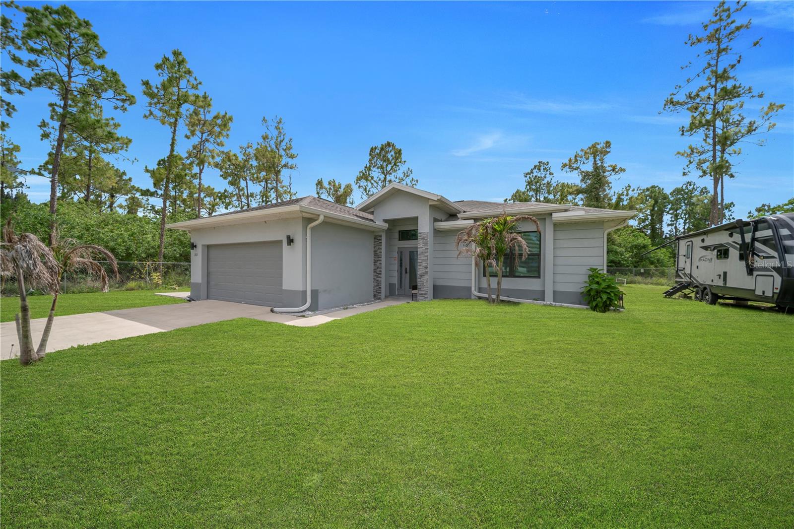LEHIGH ACRES SEC 01 44 27 UNITS 01 06 & 10 12 - Residential