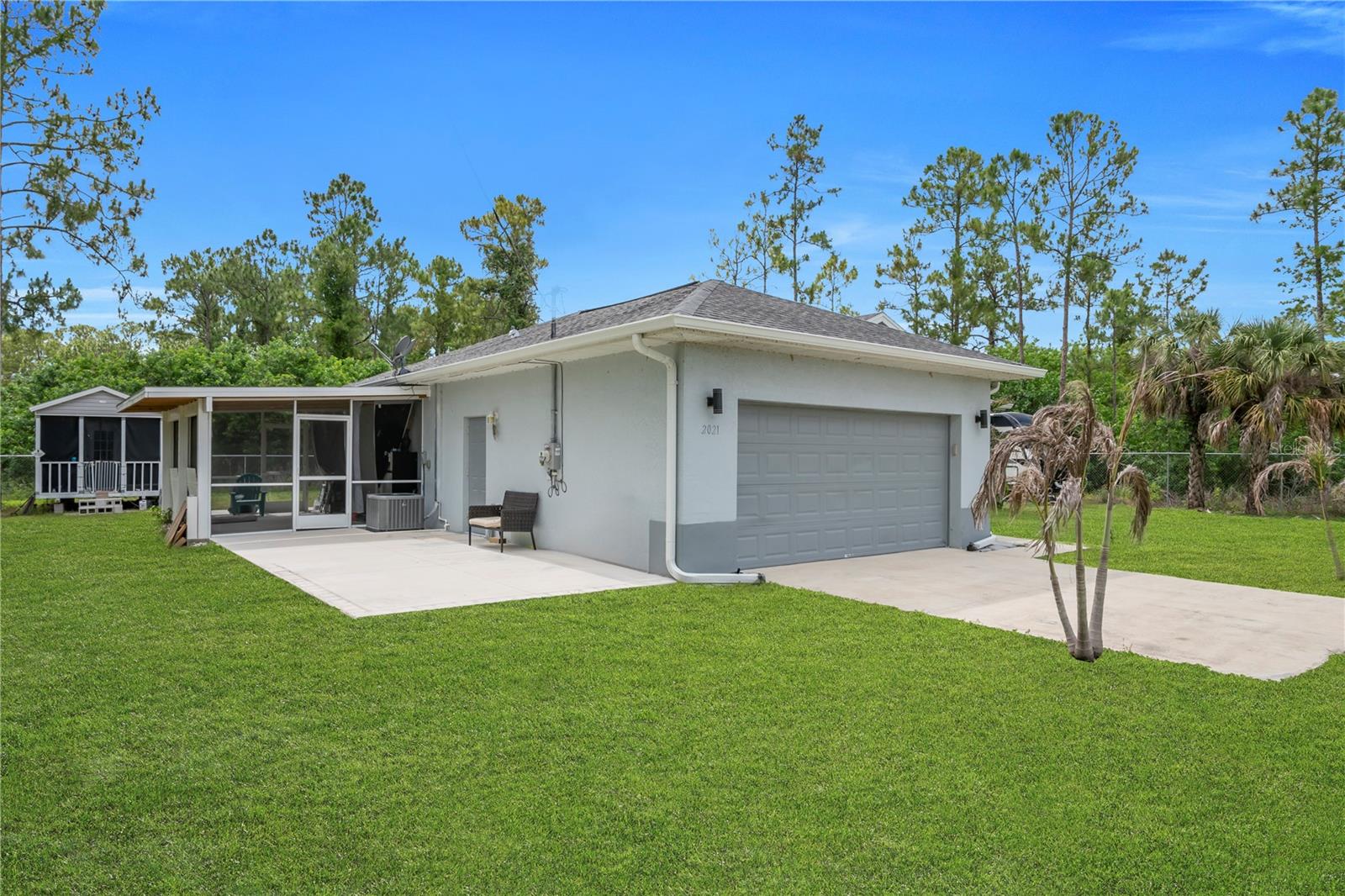 LEHIGH ACRES SEC 01 44 27 UNITS 01 06 & 10 12 - Residential
