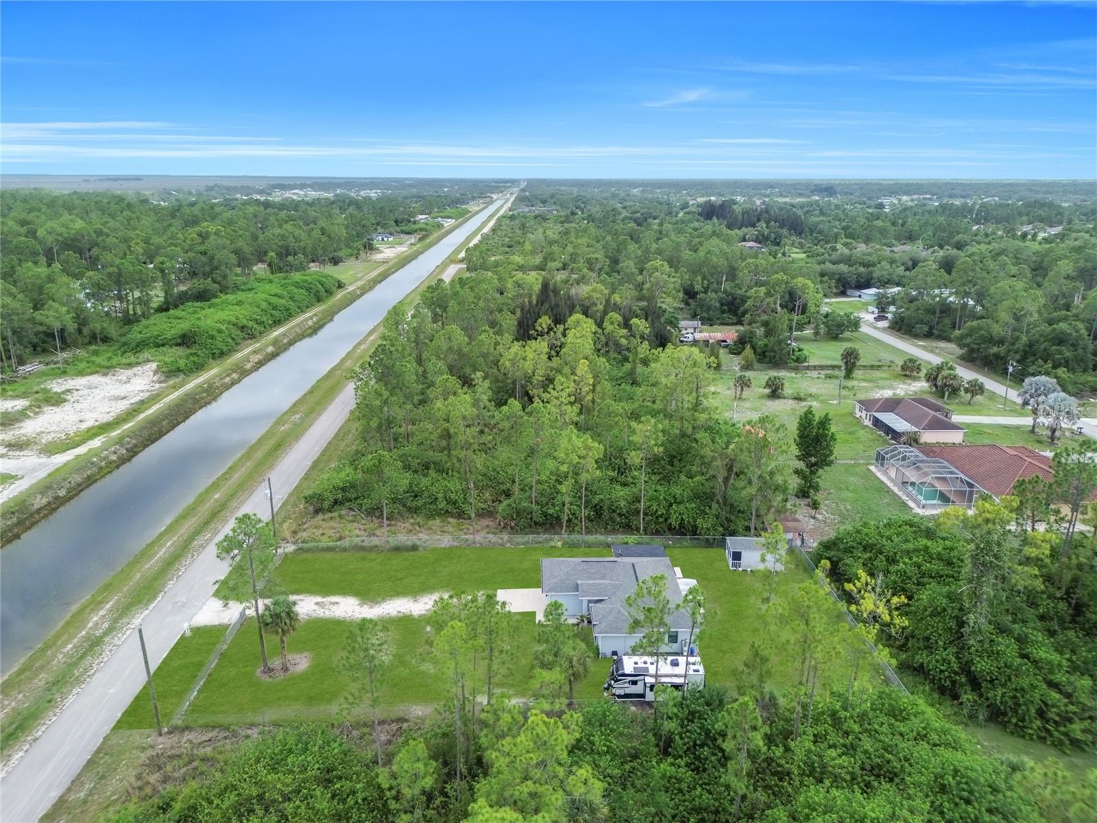 LEHIGH ACRES SEC 01 44 27 UNITS 01 06 & 10 12 - Residential