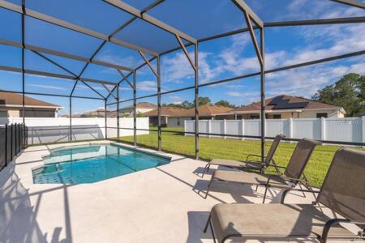 CRYSTAL COVE RESORT - Residential