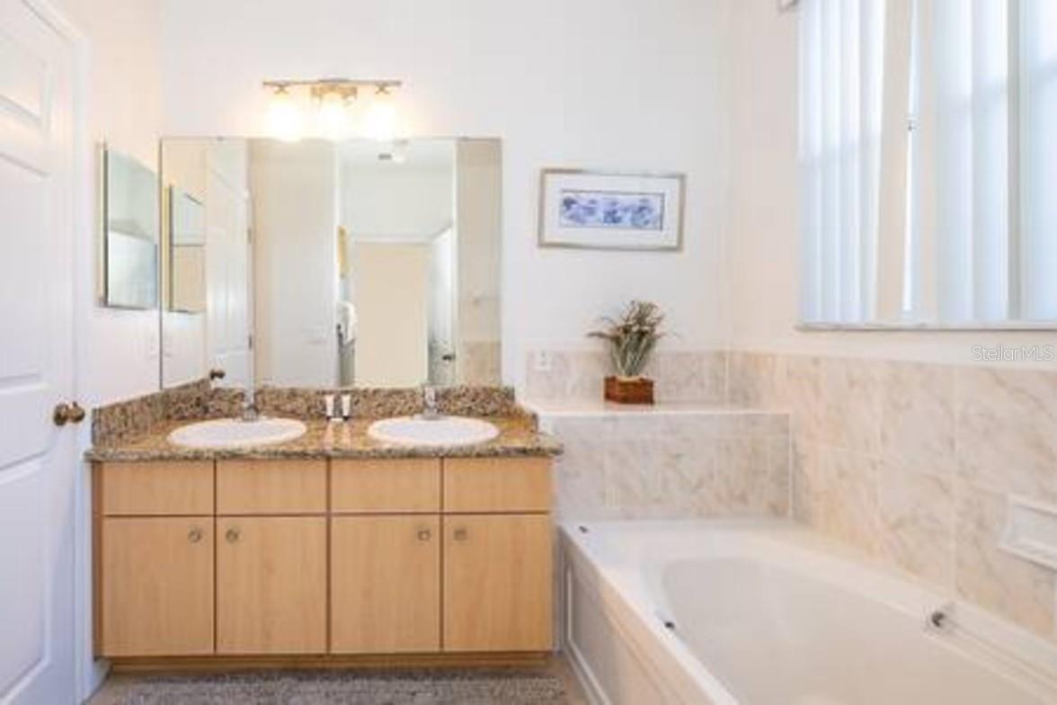 CRYSTAL COVE RESORT - Residential