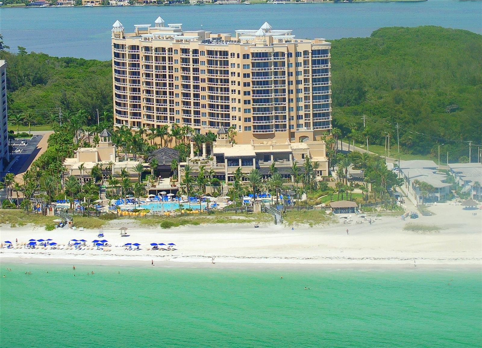 THE BEACH RESIDENCES - Residential
