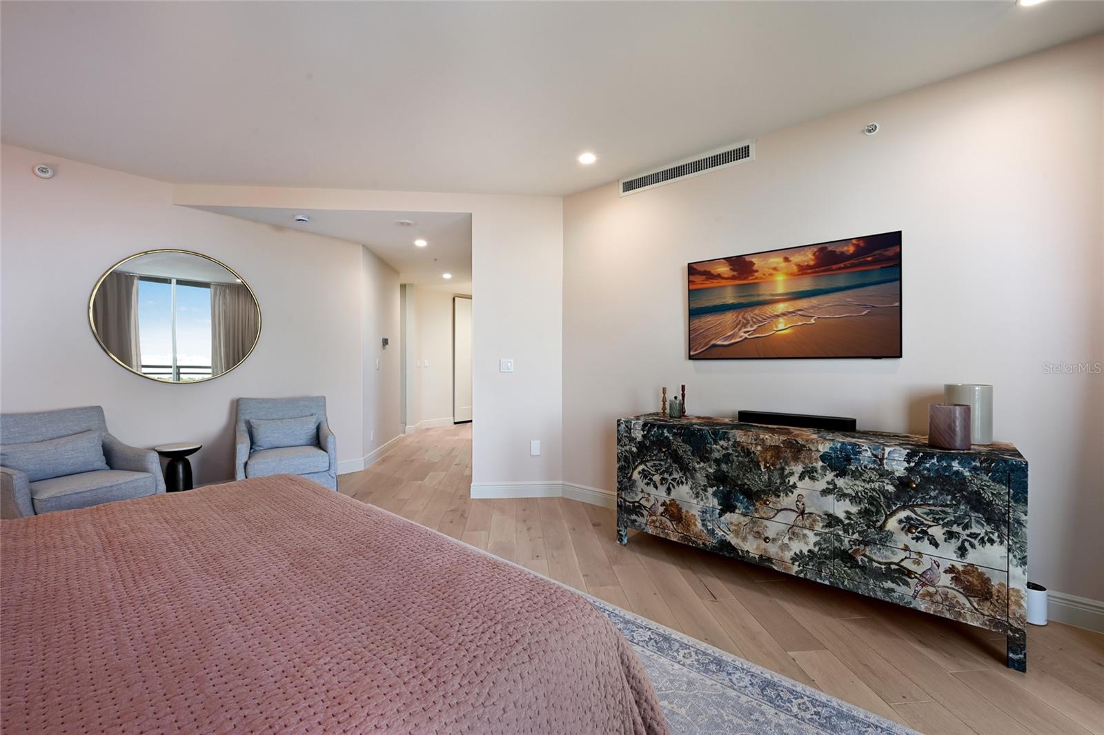 THE BEACH RESIDENCES - Residential