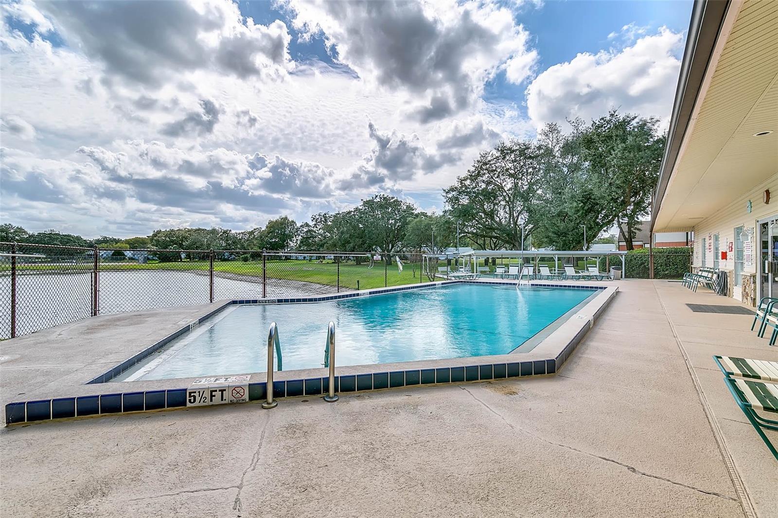 SCOTTISH HIGHLANDS CONDO PH B - Residential