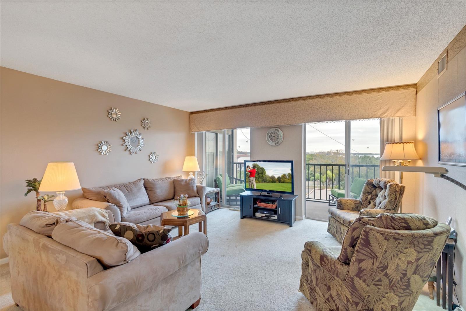 IMPERIAL COVE 9 - Residential