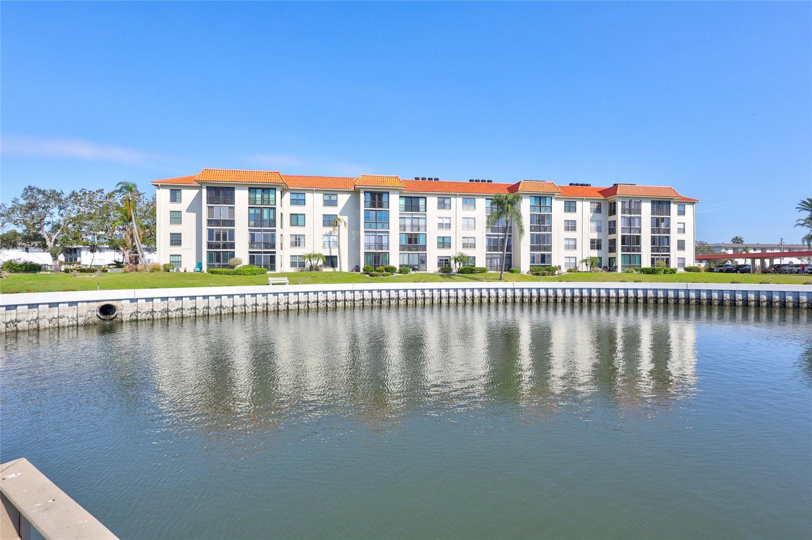 IMPERIAL COVE 9 - Residential