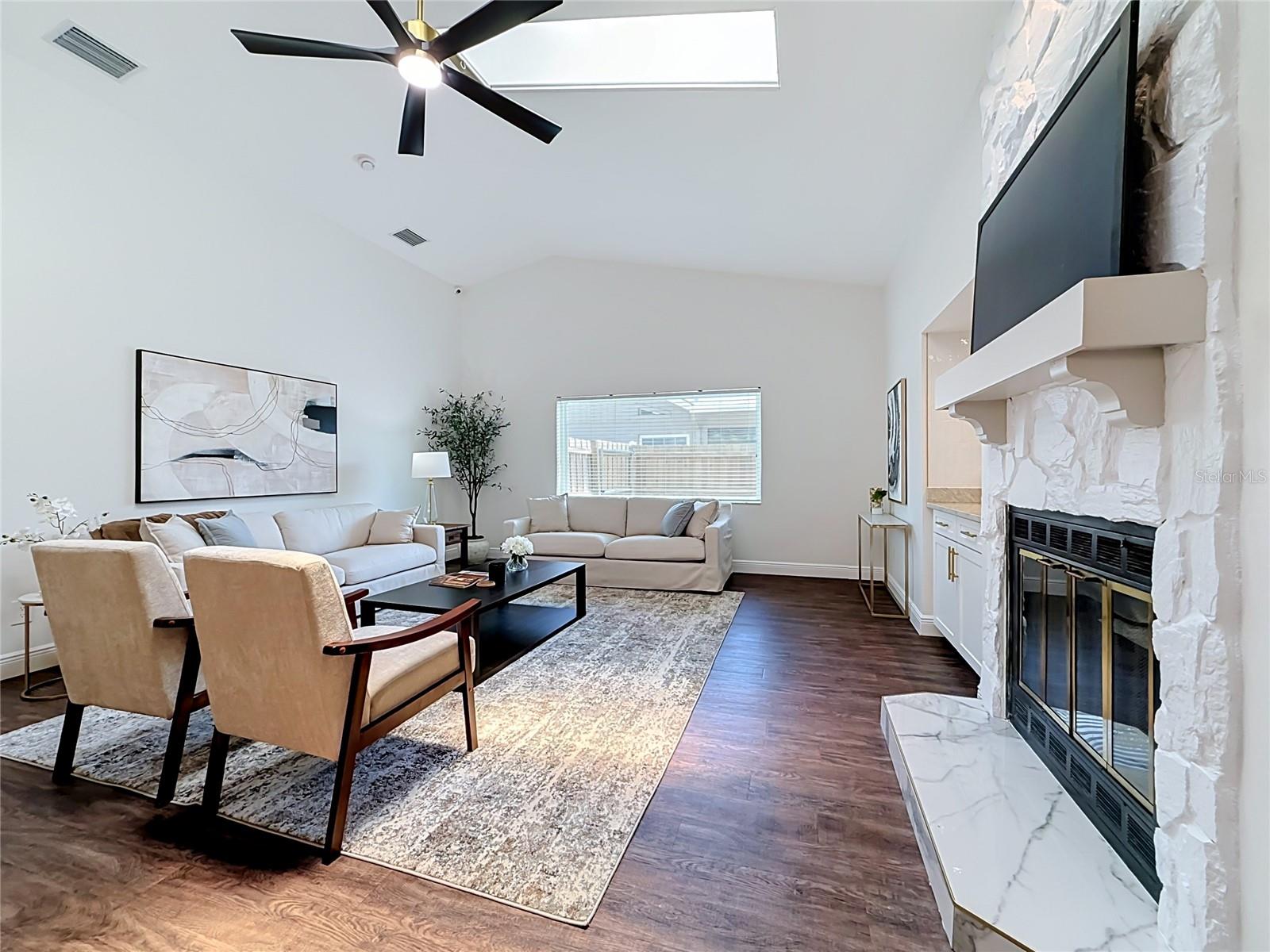 WYNWOODS LANDING - Residential