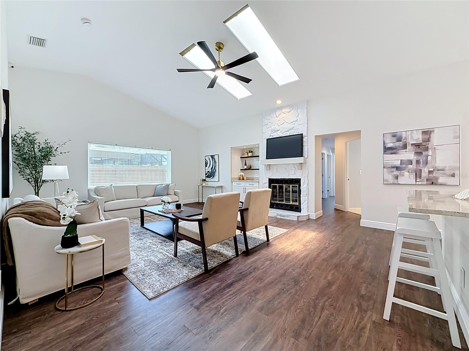 WYNWOODS LANDING - Residential