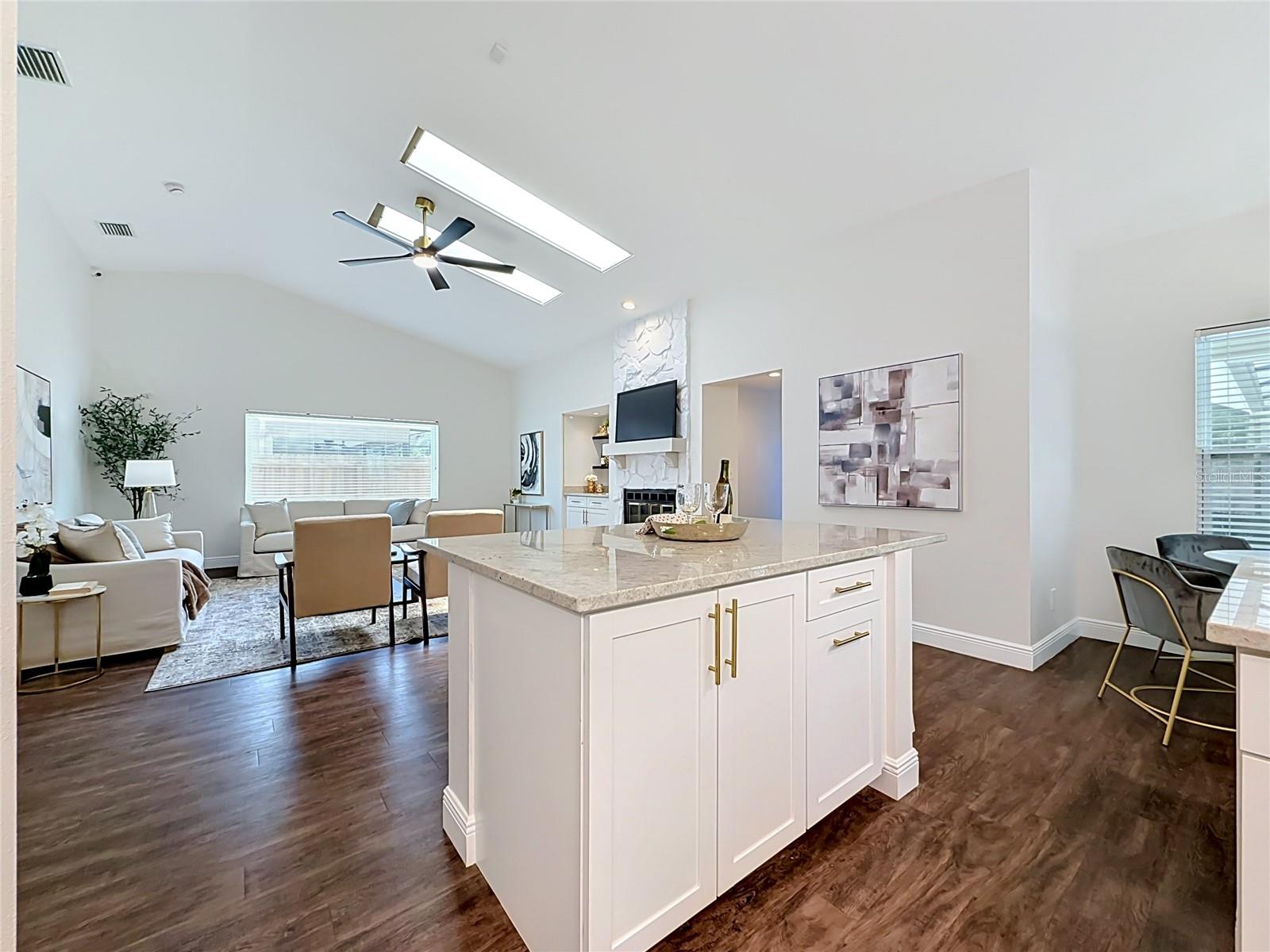 WYNWOODS LANDING - Residential