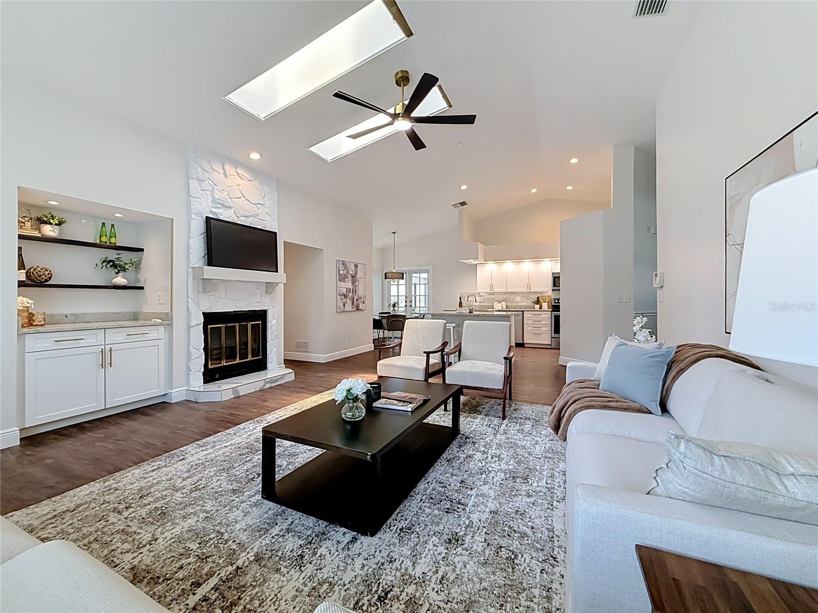 WYNWOODS LANDING - Residential